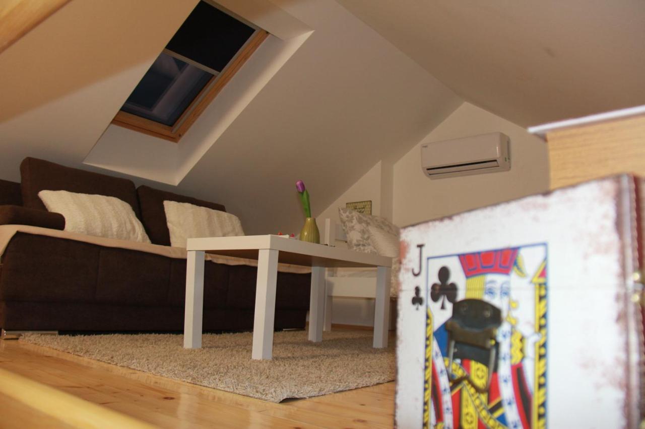Apartments Borna 2 ซาเกร็บ ภายนอก รูปภาพ