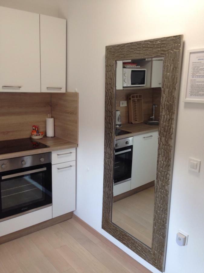 Apartments Borna 2 ซาเกร็บ ภายนอก รูปภาพ
