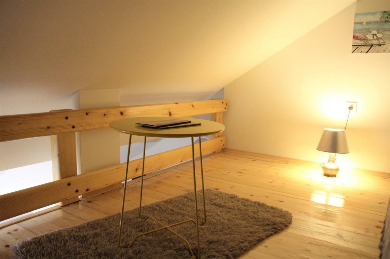 Apartments Borna 2 ซาเกร็บ ภายนอก รูปภาพ